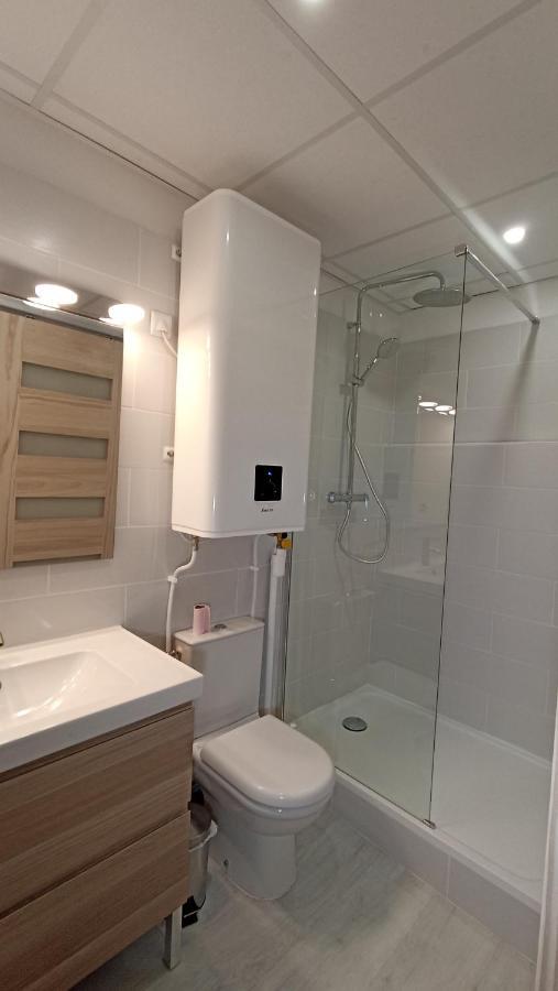 Studio Neuf Climatise Centre Ville #6 Toulon Bagian luar foto